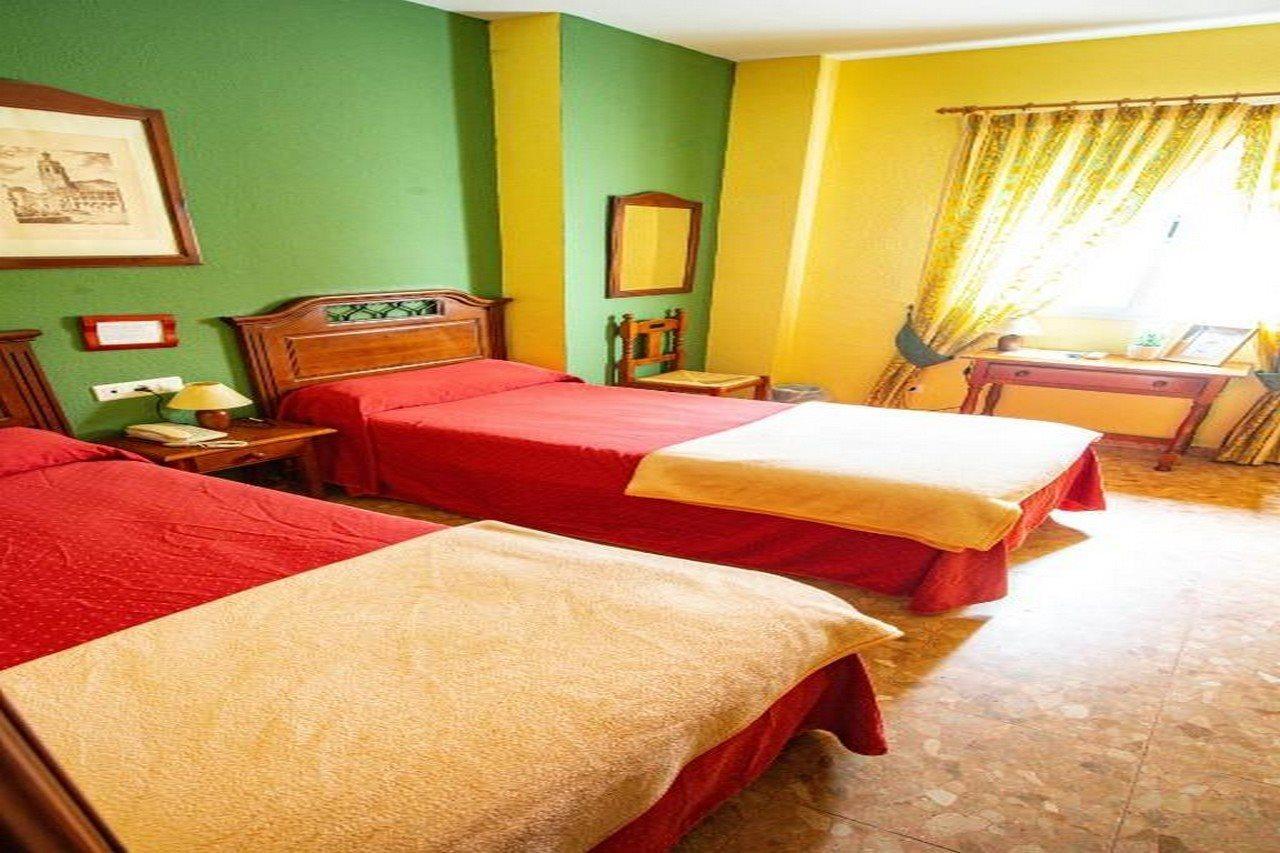 Hotel Arunda II Ronda Ngoại thất bức ảnh